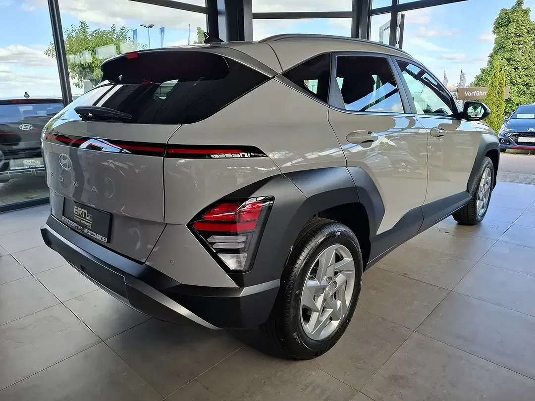 Hyundai KONA - Thumbnail 6