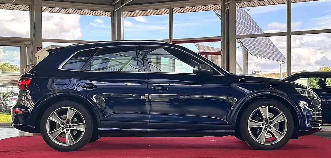 Audi SQ5 - Thumbnail 2