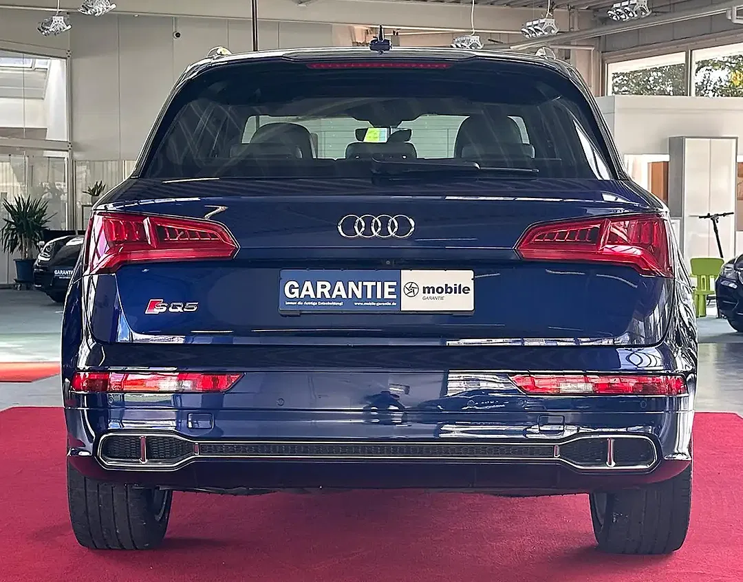 Audi SQ5 - Thumbnail 6