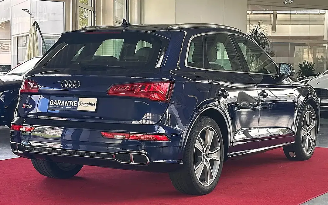 Audi SQ5 - Thumbnail 7