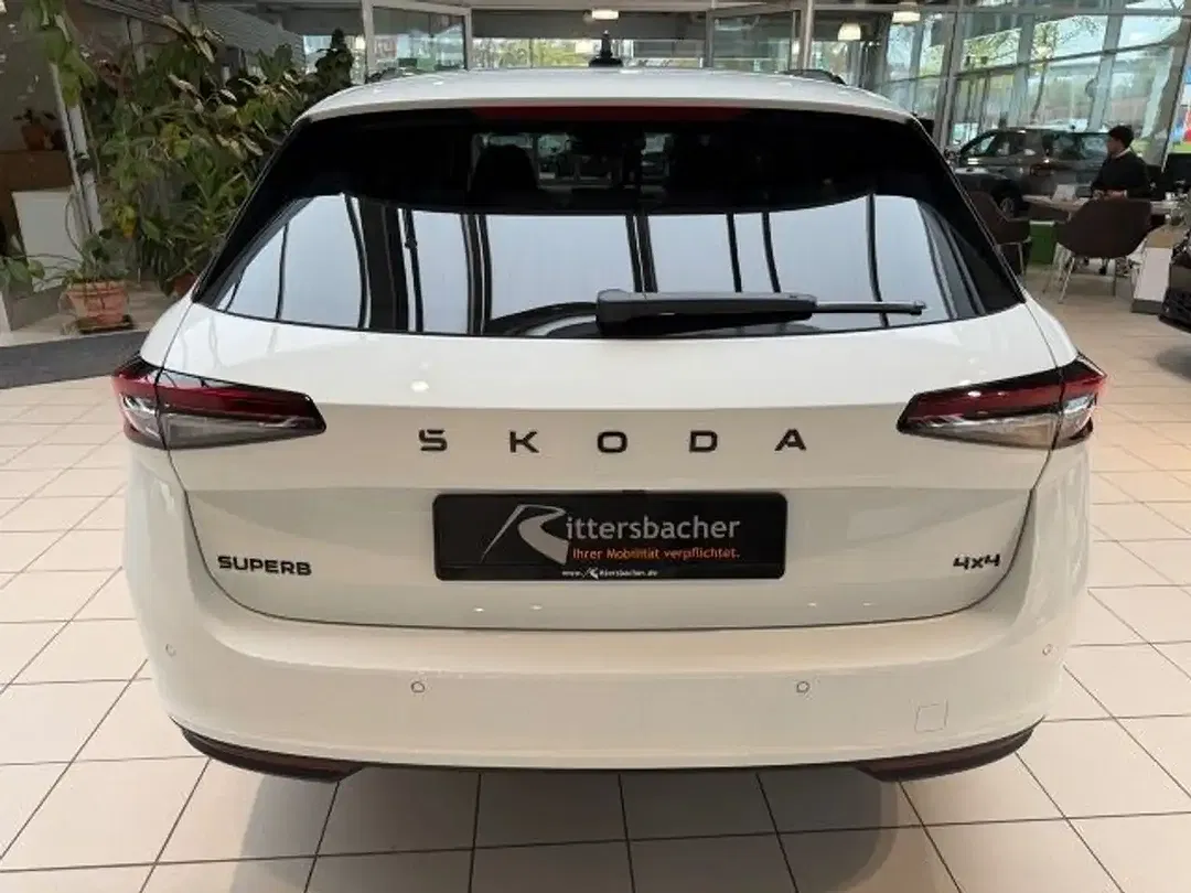 Skoda Superb - Thumbnail 5
