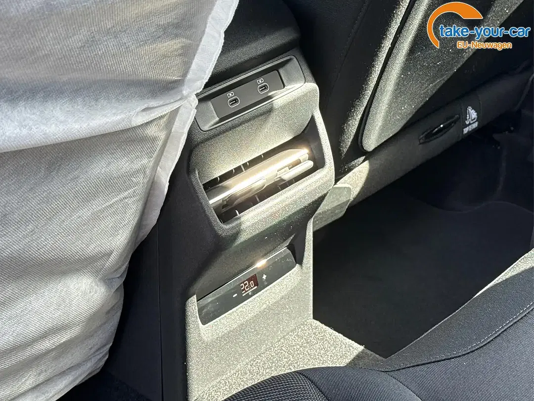 Audi Q3 - Thumbnail 14