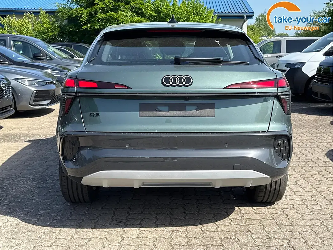 Audi Q3 - Thumbnail 6