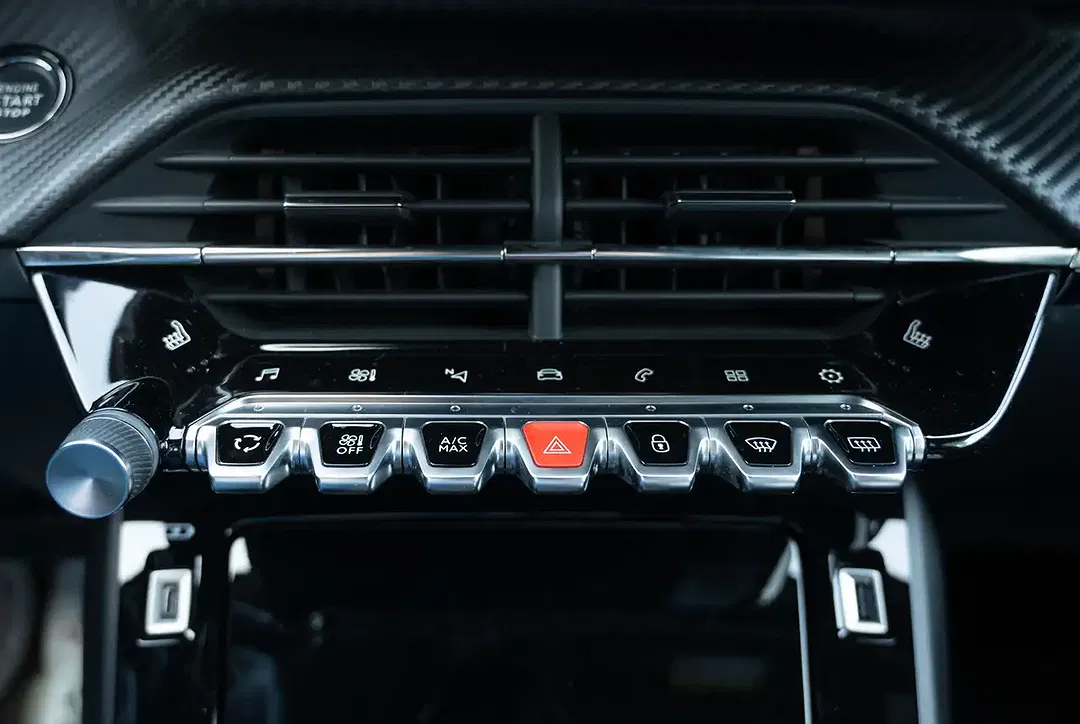 Peugeot 2008 - Thumbnail 8