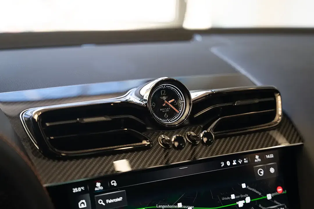 Bentley Bentayga - Thumbnail 11