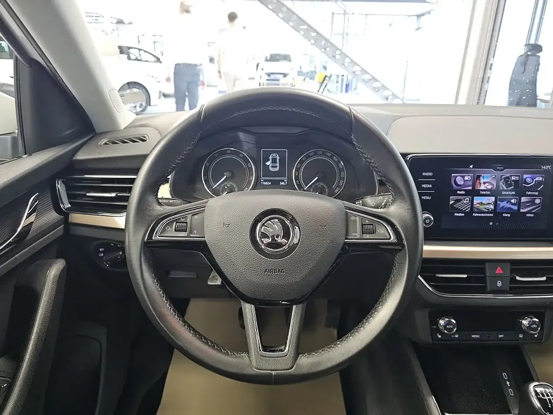 Skoda Scala - Thumbnail 21