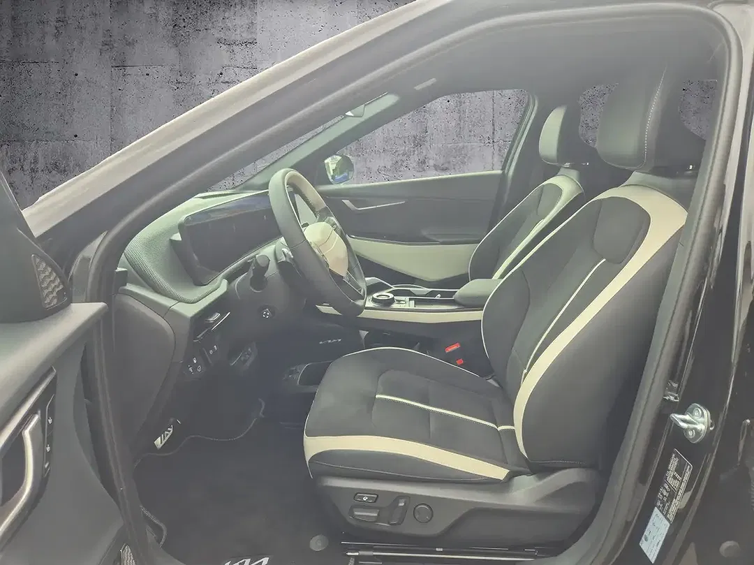 Kia EV6 - Thumbnail 5