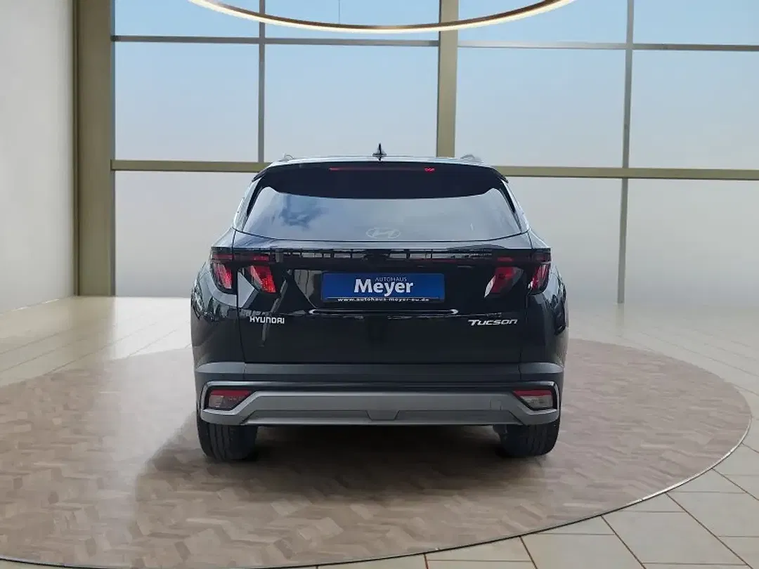 Hyundai TUCSON - Thumbnail 4