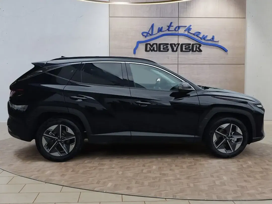 Hyundai TUCSON - Thumbnail 6