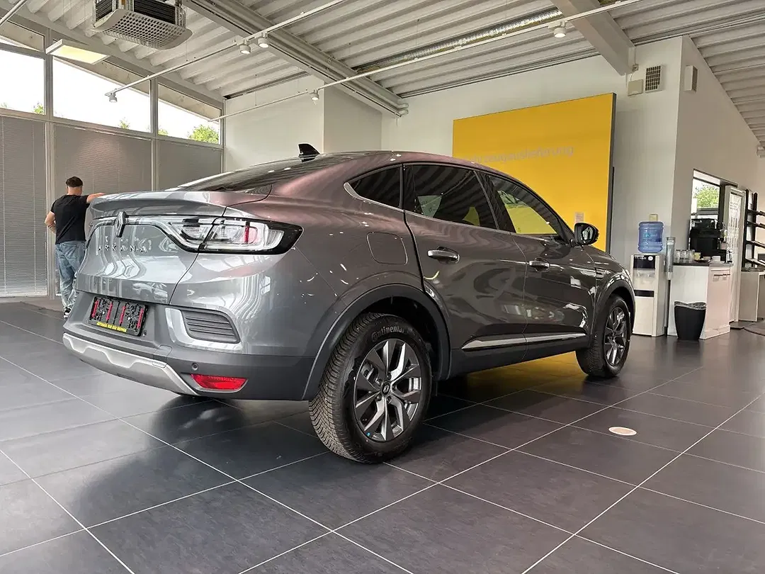 Renault Arkana - Thumbnail 4