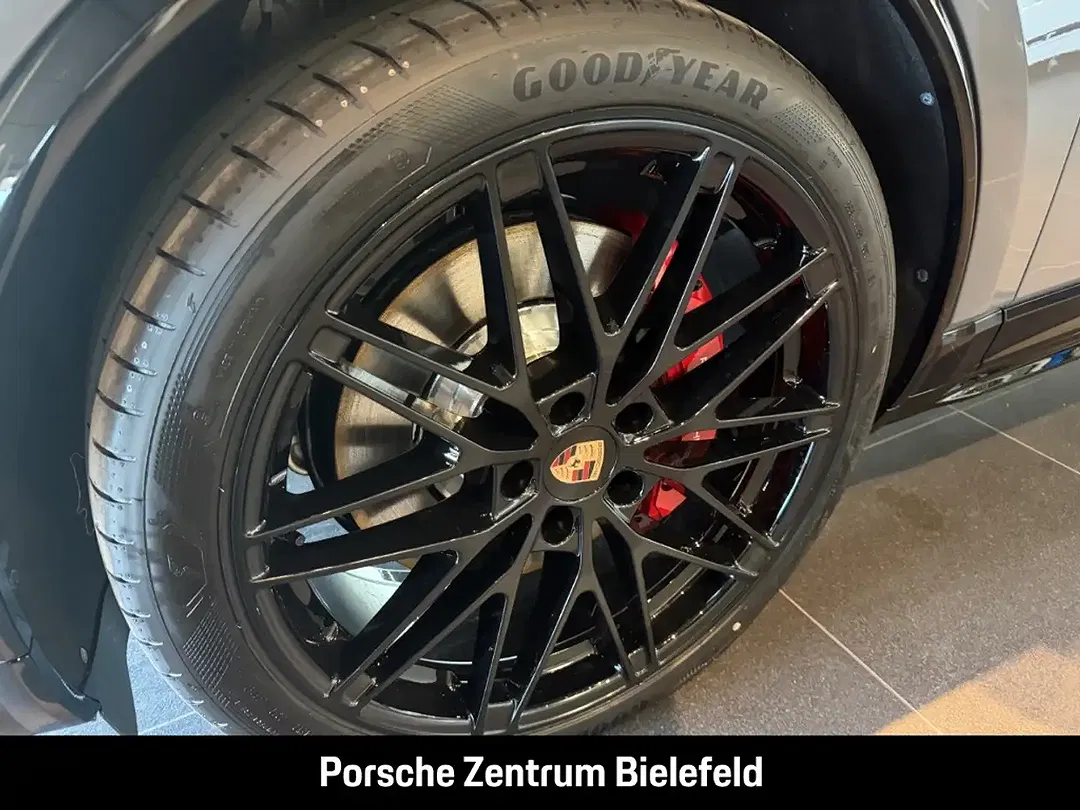 Porsche Macan - Thumbnail 11