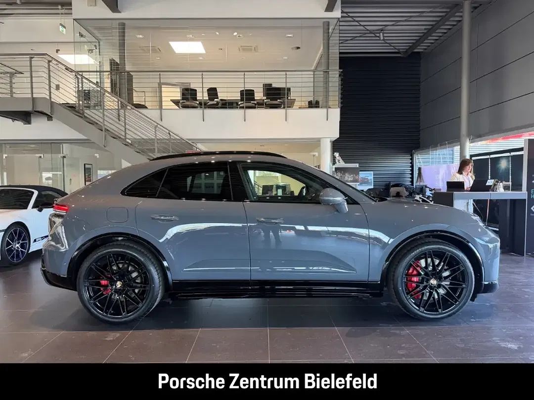 Porsche Macan - Thumbnail 7
