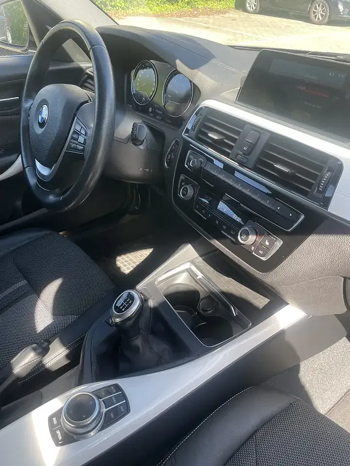 BMW 118 - Thumbnail 13