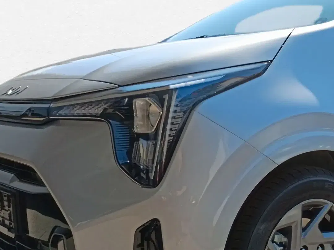 Kia Picanto - Thumbnail 6