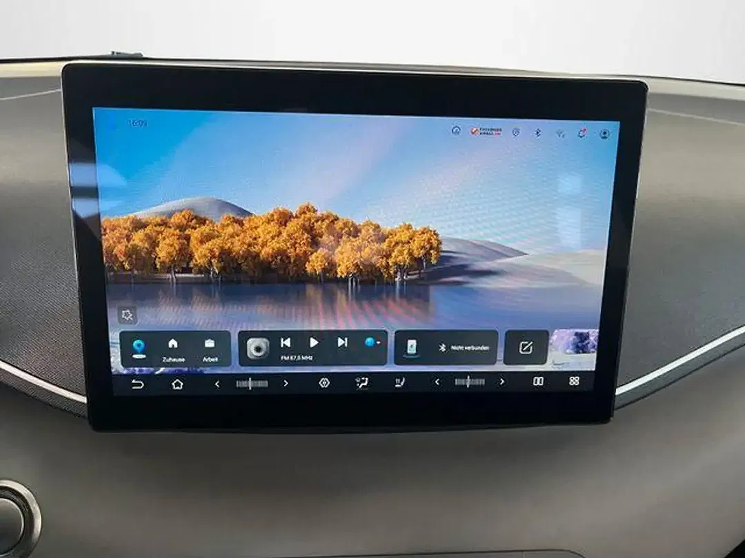BYD Dolphin - Thumbnail 8