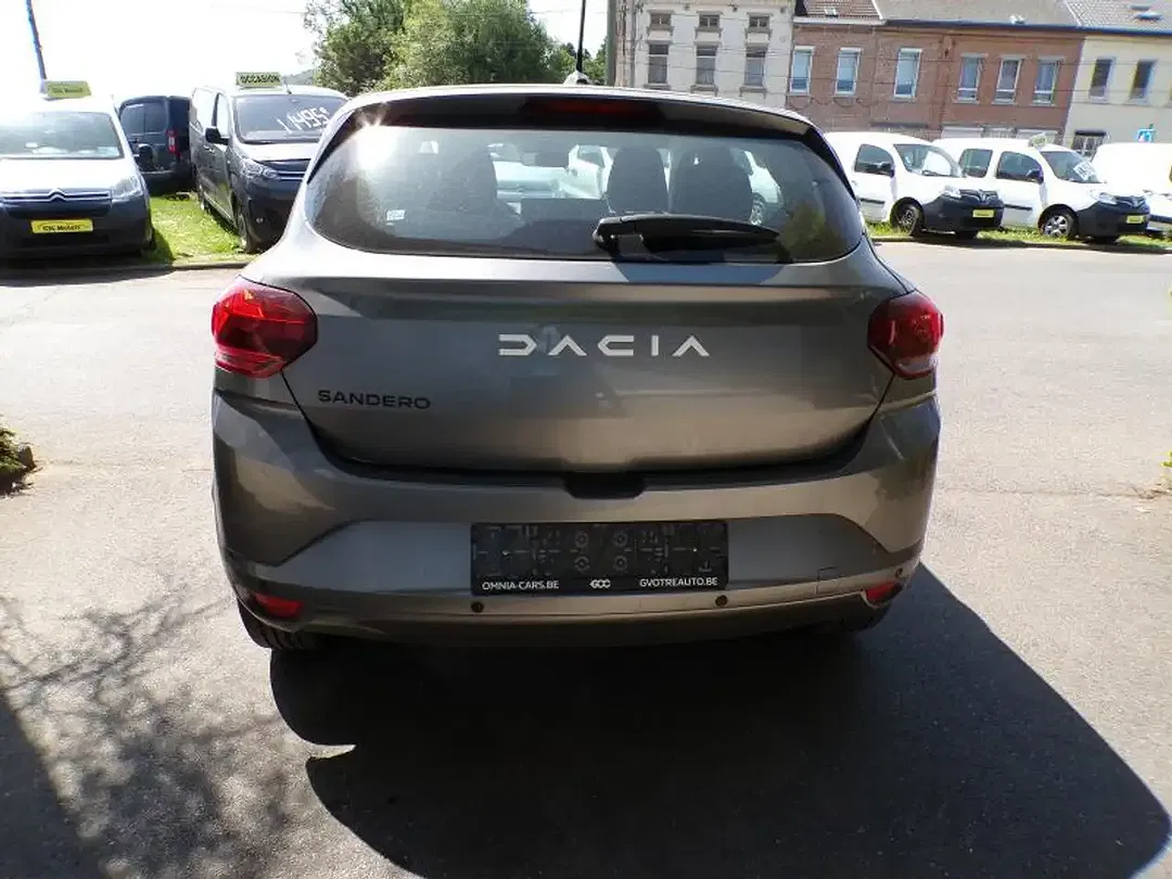 Dacia Sandero - Thumbnail 5