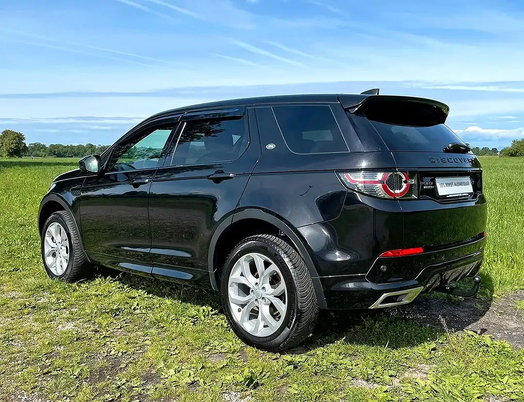 Land Rover Discovery Sport - Thumbnail 3
