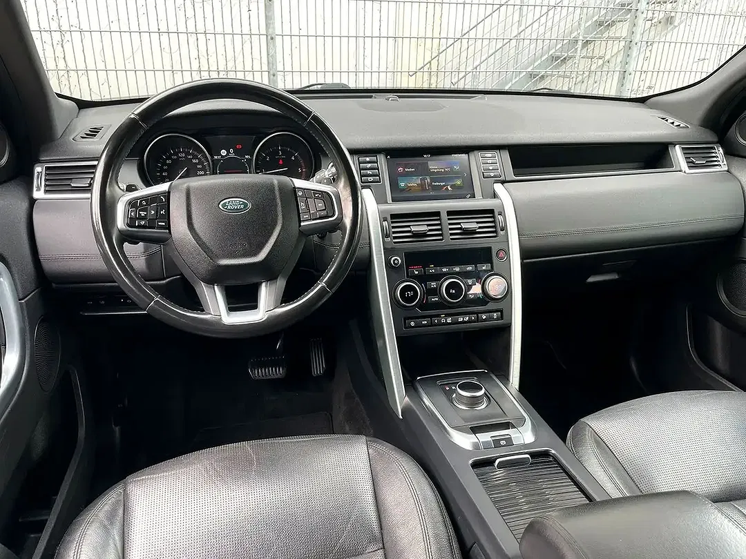 Land Rover Discovery Sport - Thumbnail 8
