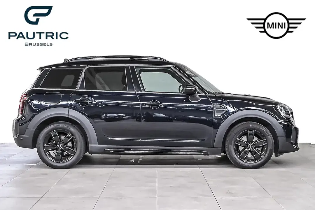 MINI Cooper Countryman - Thumbnail 3