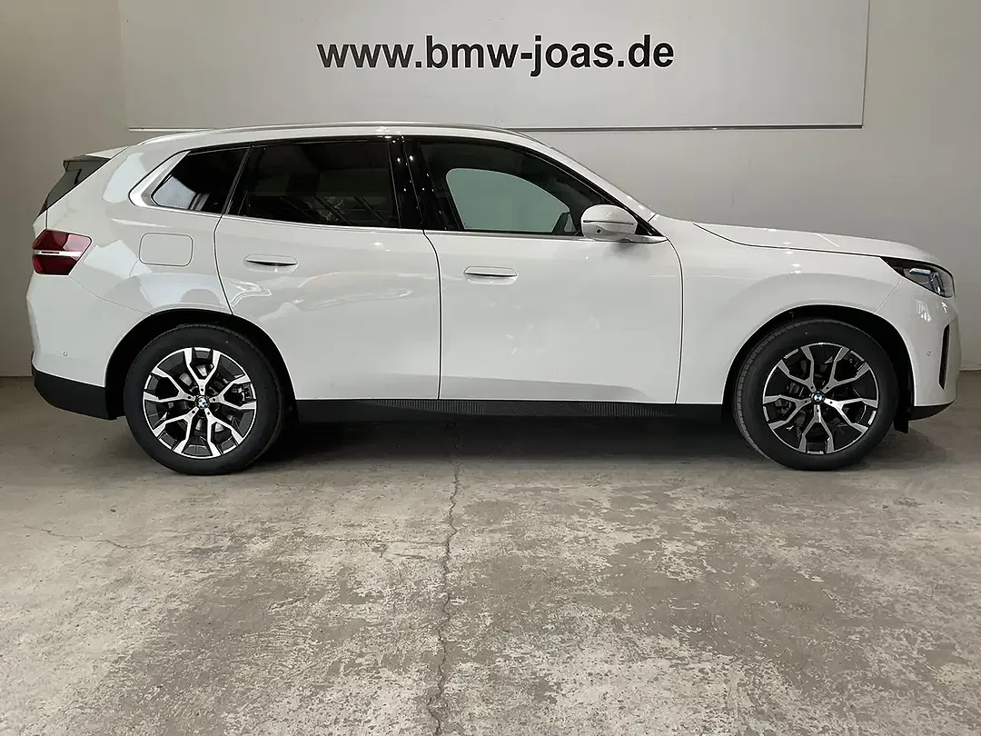 BMW X3 - Thumbnail 11