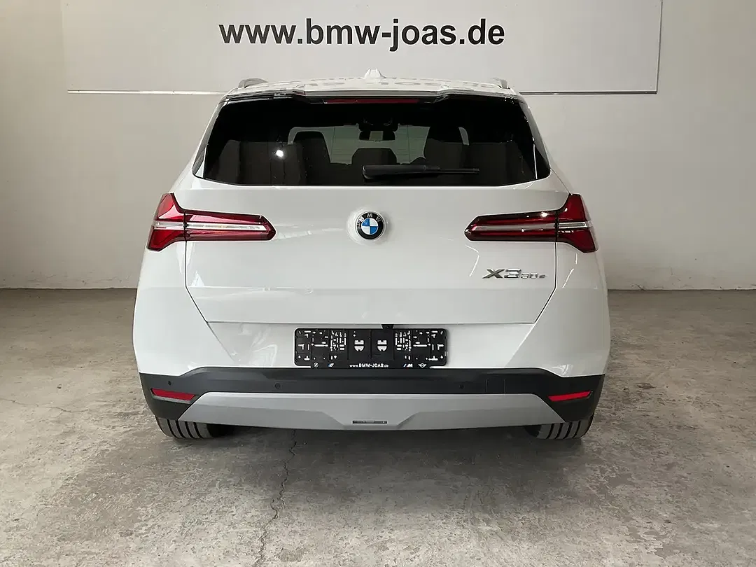 BMW X3 - Thumbnail 14