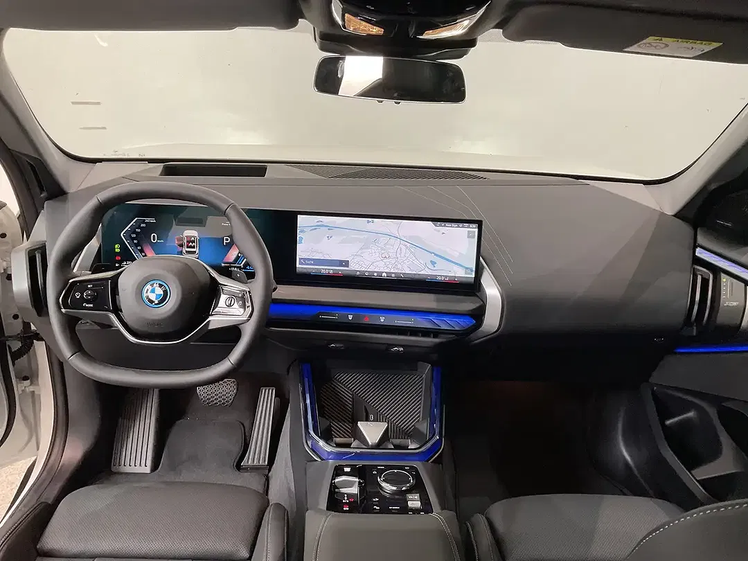 BMW X3 - Thumbnail 3