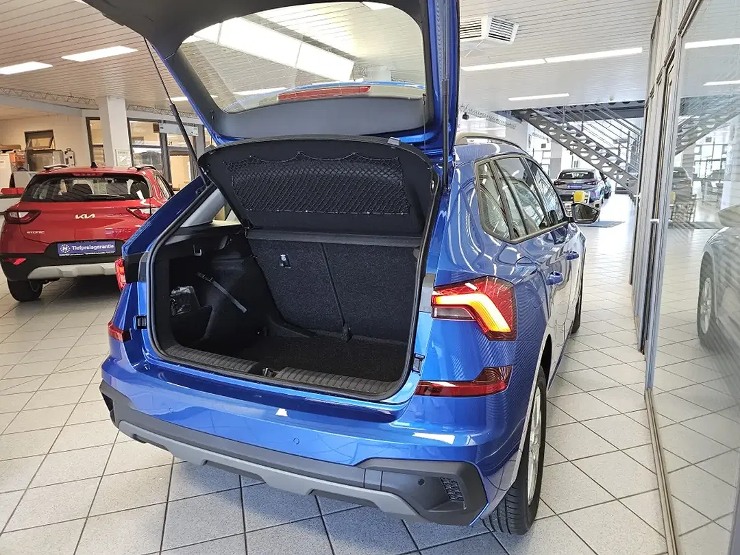 Skoda Kamiq - Thumbnail 3