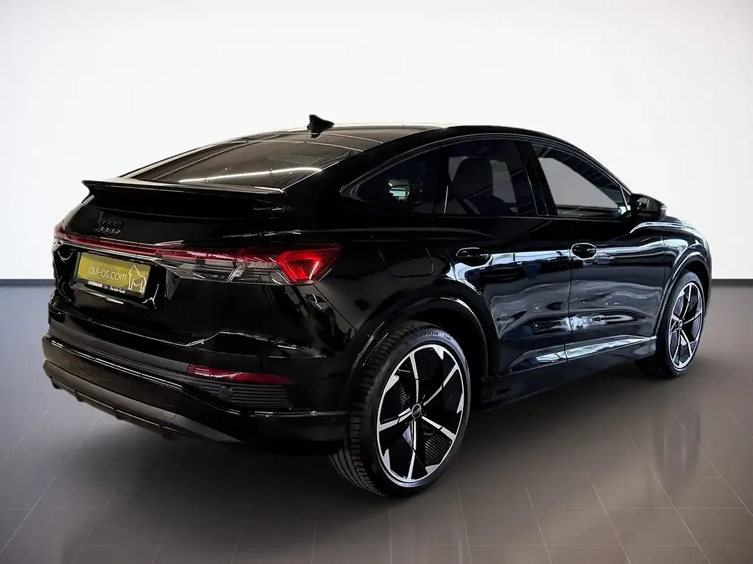 Audi Q4 e-tron - Thumbnail 3