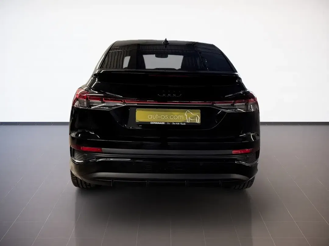 Audi Q4 e-tron - Thumbnail 4