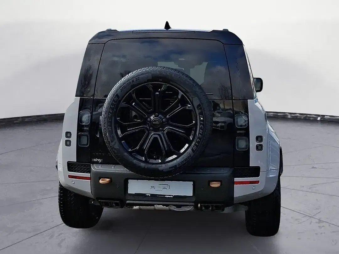 Land Rover Defender - Thumbnail 6