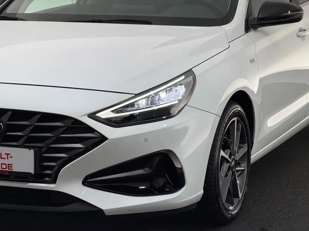 Hyundai i30 - Thumbnail 13