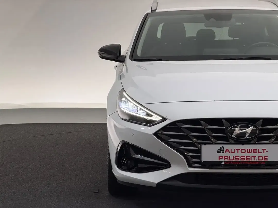 Hyundai i30 - Thumbnail 15