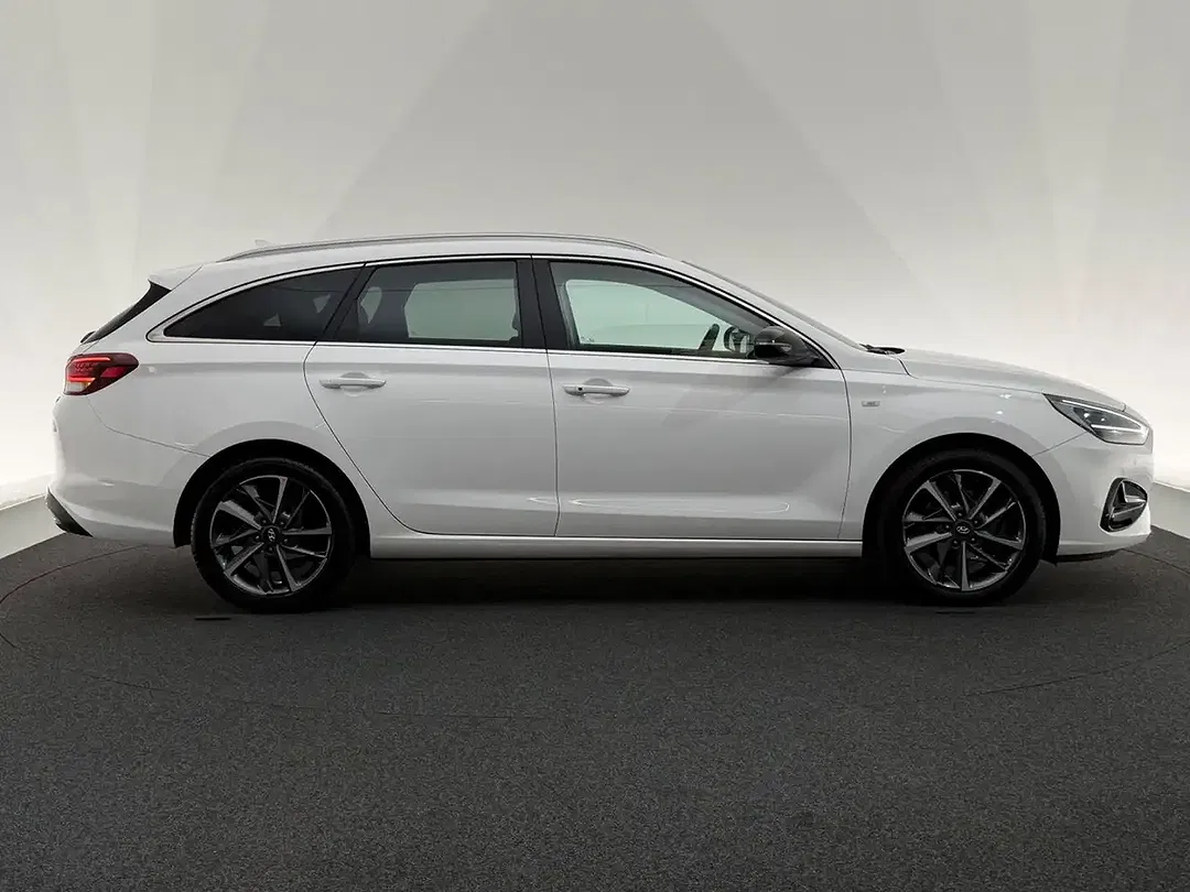 Hyundai i30 - Thumbnail 8