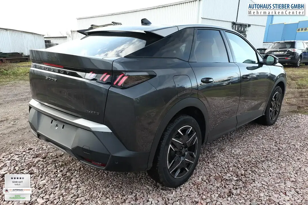 Peugeot 3008 - Thumbnail 3