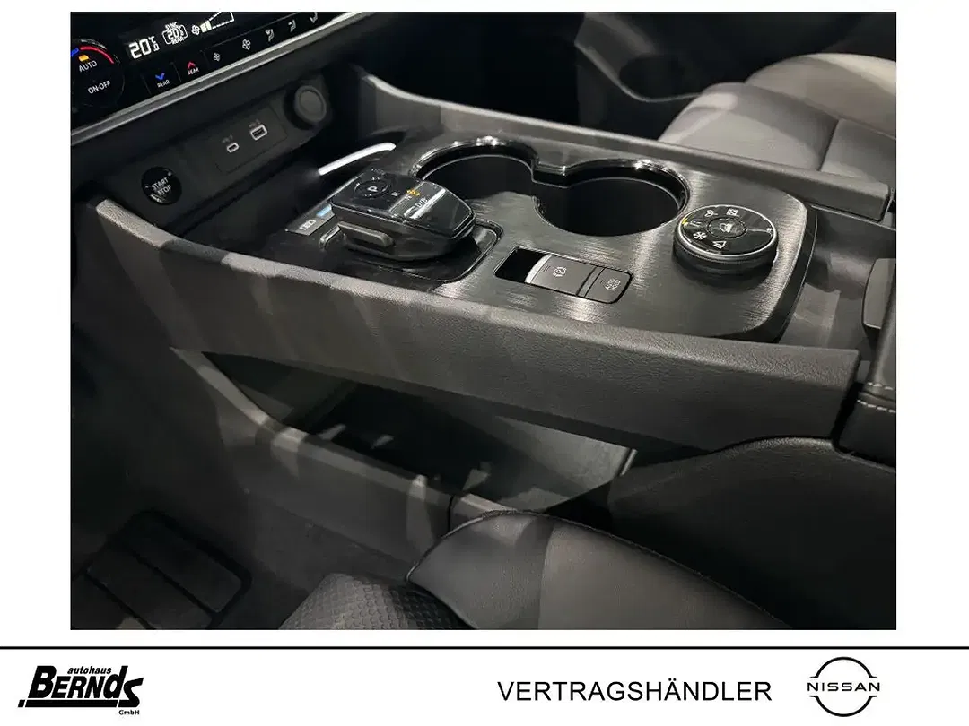 Nissan X-Trail - Thumbnail 10