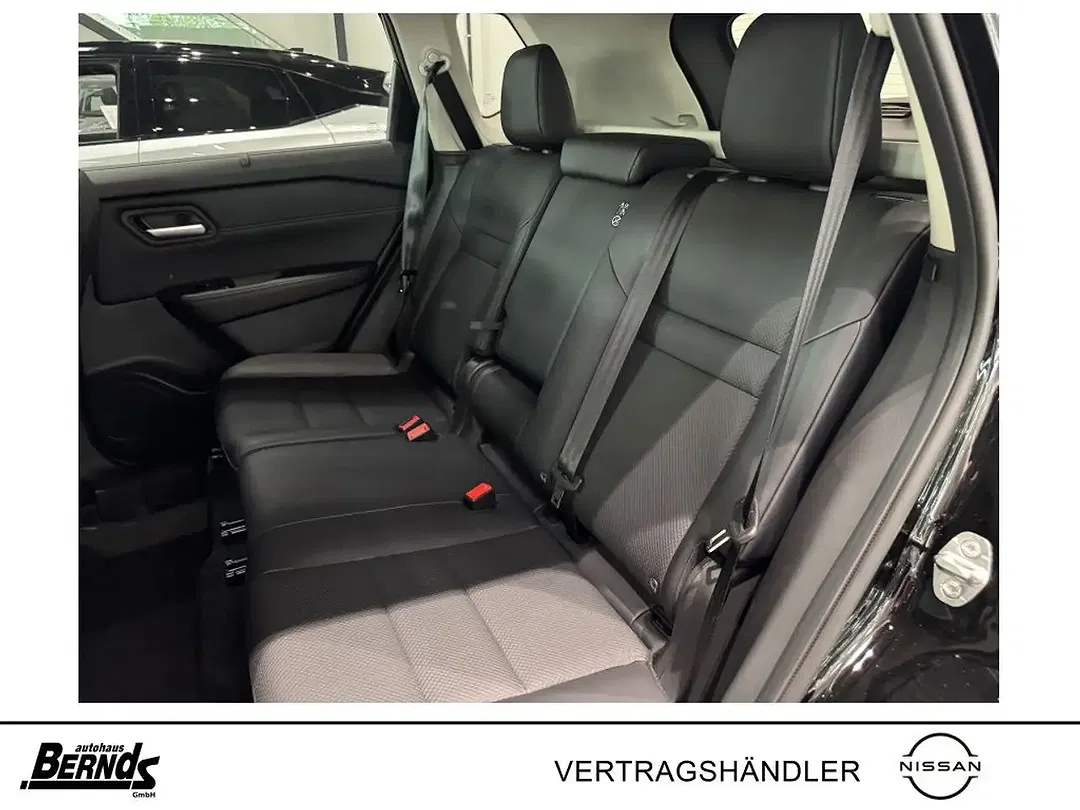 Nissan X-Trail - Thumbnail 5