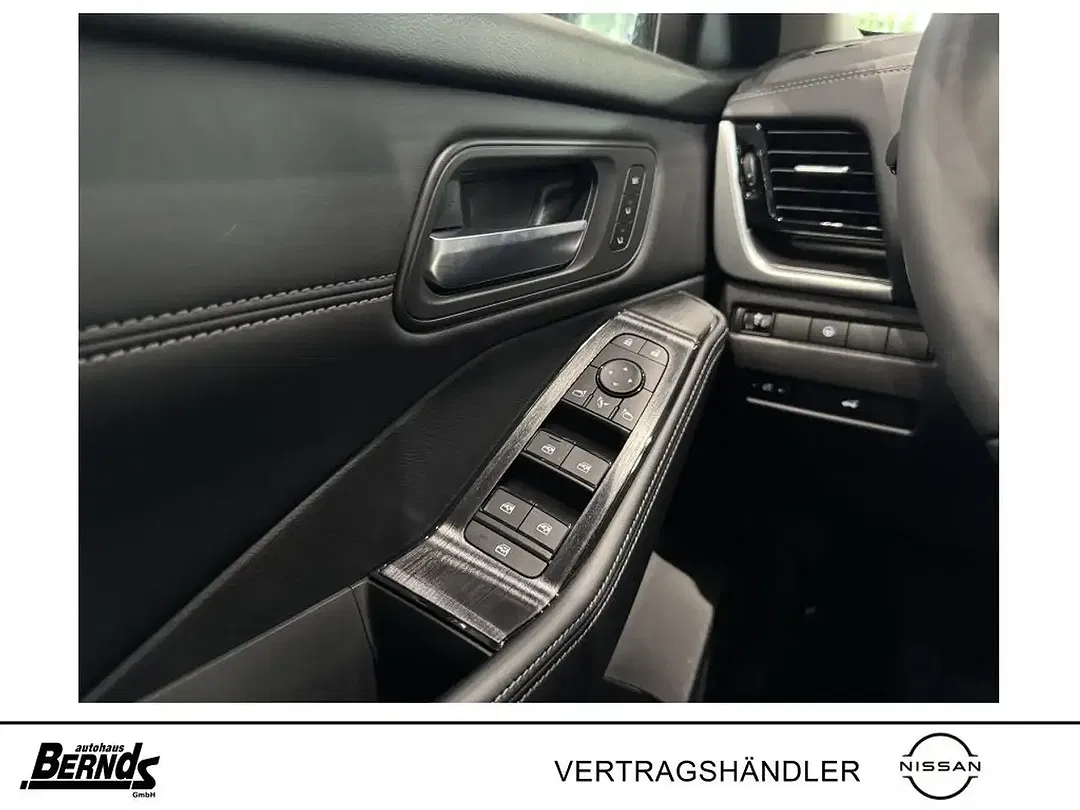 Nissan X-Trail - Thumbnail 9
