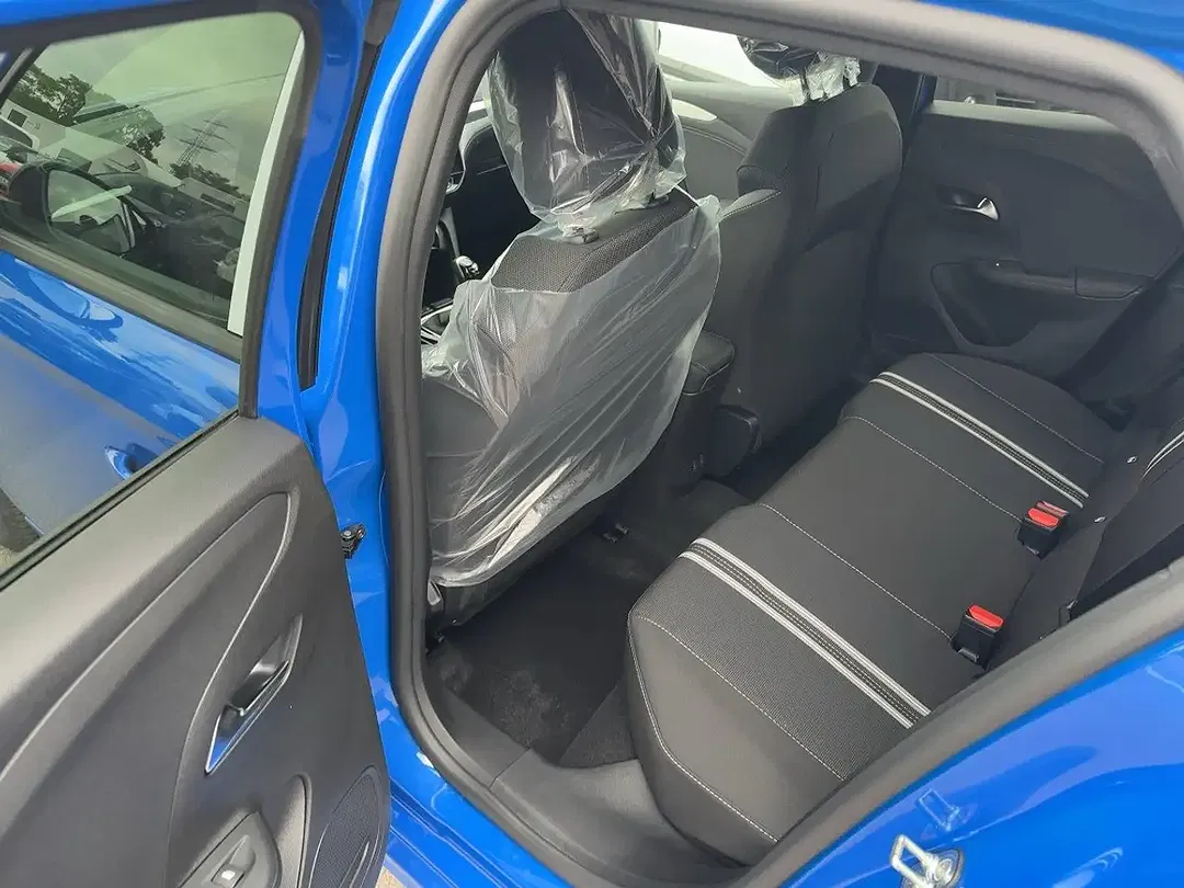 Opel Corsa - Thumbnail 9
