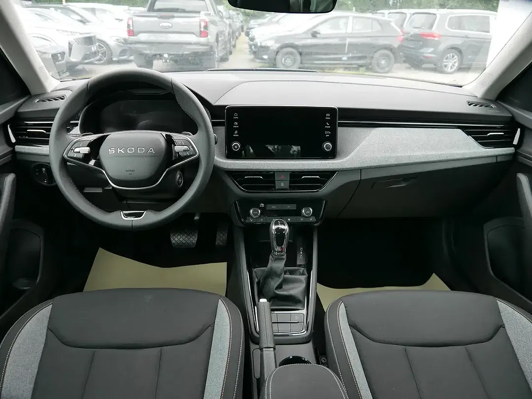 Skoda Kamiq - Thumbnail 11