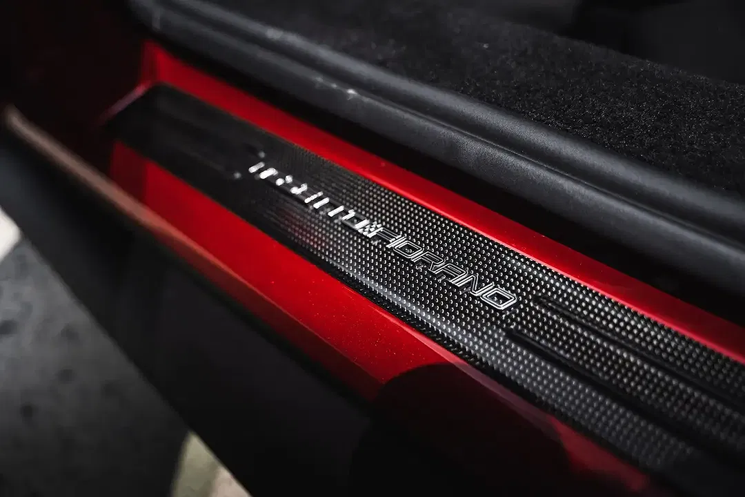 Ferrari 296 GTS - Thumbnail 12