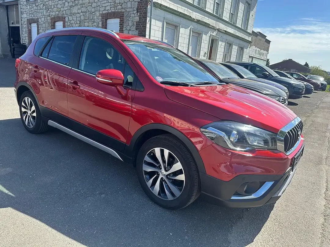 Suzuki S-Cross - Thumbnail 3