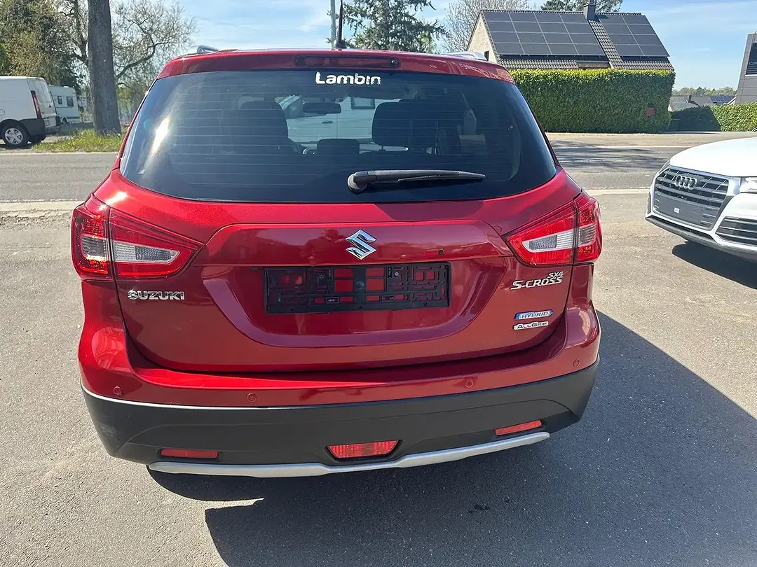 Suzuki S-Cross - Thumbnail 6