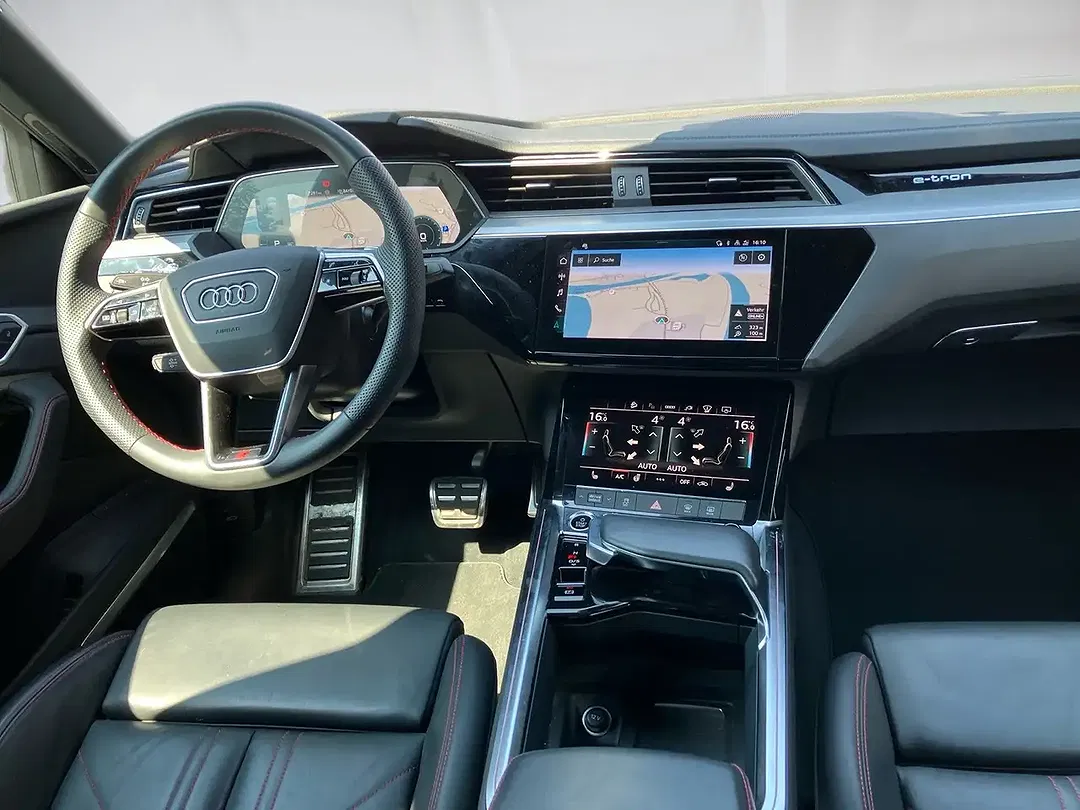 Audi Q8 e-tron - Thumbnail 10