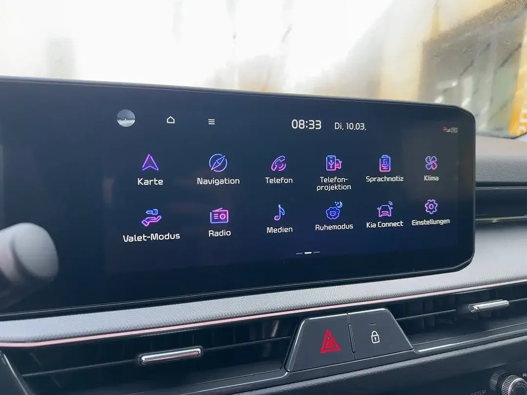 Kia Stonic - Thumbnail 11