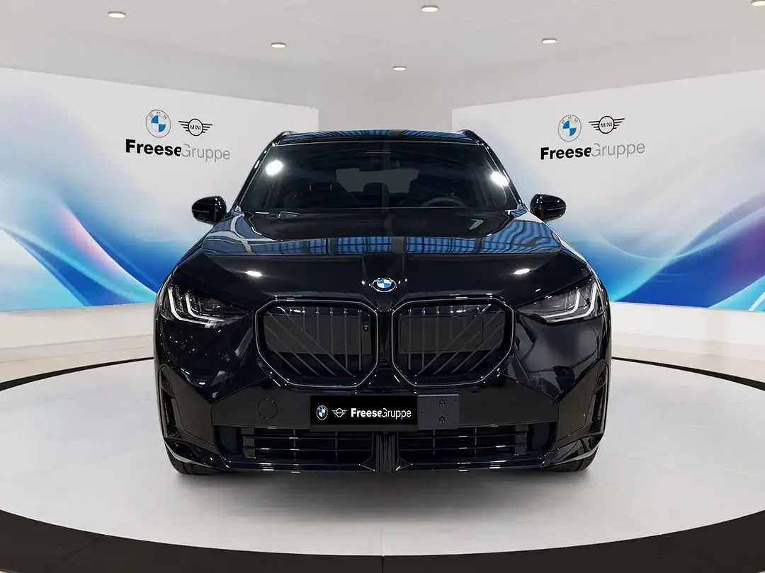 BMW X3 - Thumbnail 2