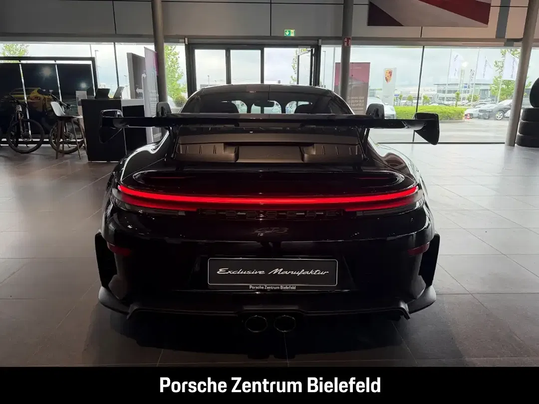 Porsche 992 - Thumbnail 5
