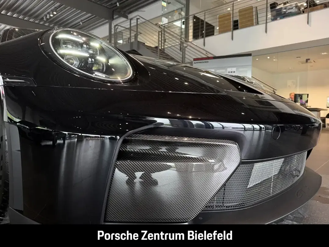 Porsche 992 - Thumbnail 9