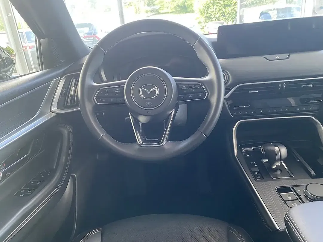 Mazda CX-60 - Thumbnail 3