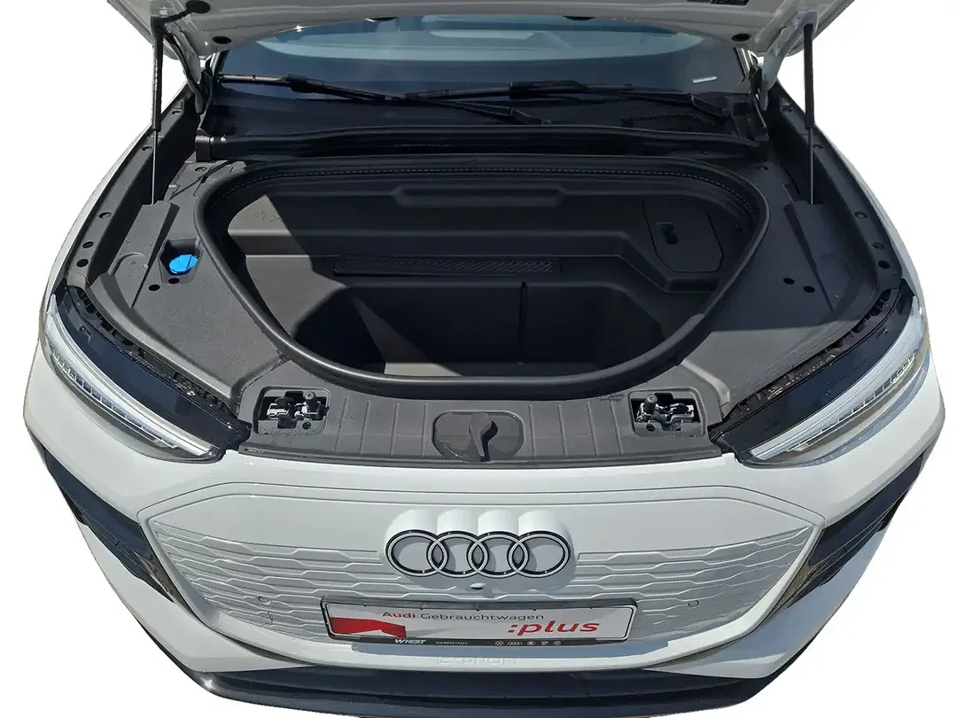 Audi Q6 e-tron - Thumbnail 12