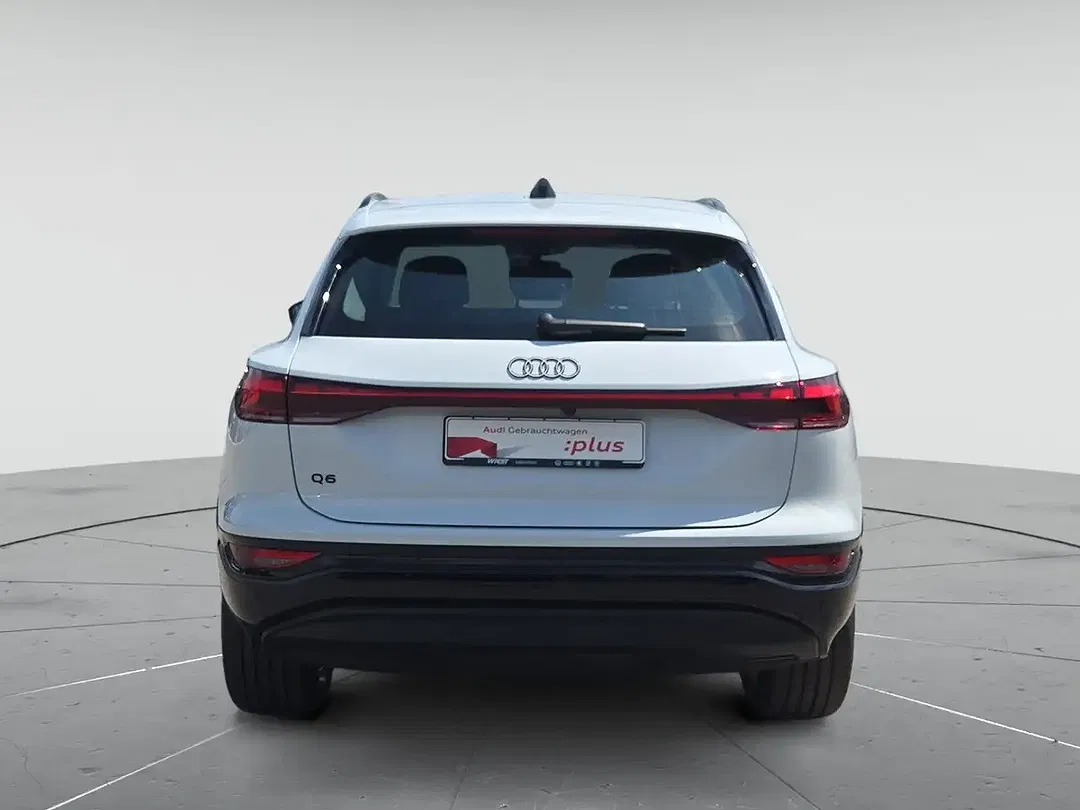 Audi Q6 e-tron - Thumbnail 7